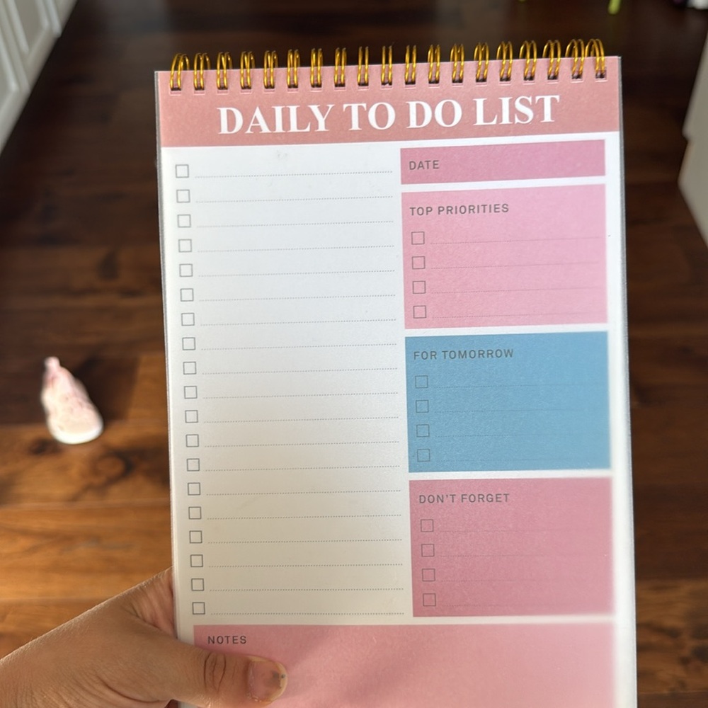 Daily To Do List Planner - Picture 2 of 2